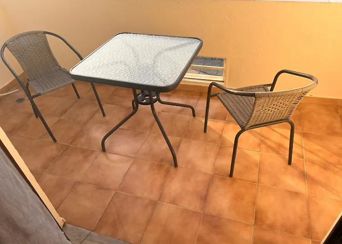 Aleka Center * بلدة كوس